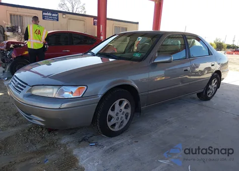 1999 Toyota Camry Le V6 из США, поврежденный, VIN JT2BF22K8X0175682